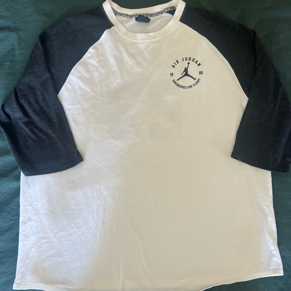 Men’s Air Jordan 3 Quarter Length Sleeve Shirt